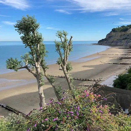 The Good Ships Villa Shanklin Exterior photo